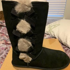 Size 8 Koolaburra Boots ⭐️Brand New ⭐️